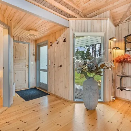 Holiday home Gjorgjija - 50m From The Sea By Interhome *
