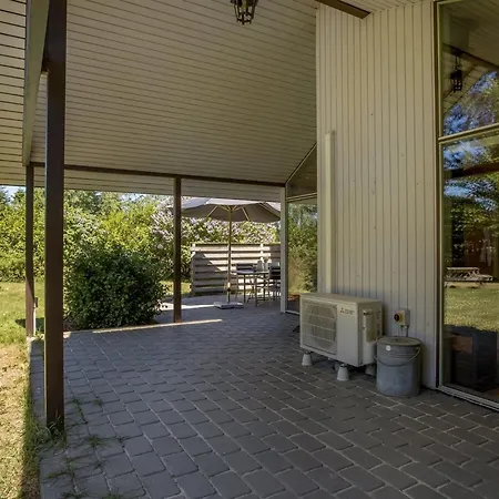 Gjorgjija - 50m From The Sea By Interhome *