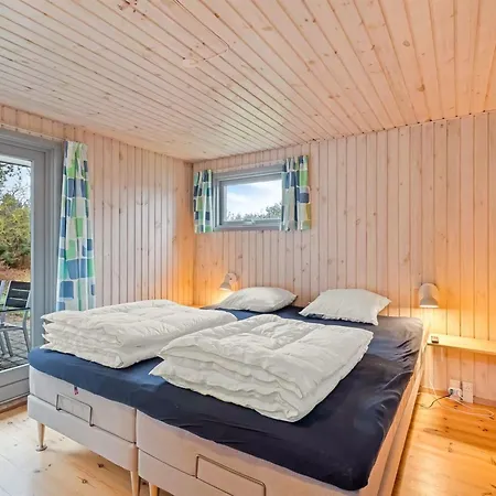 Casa vacanze Gjorgjija - 50m From The Sea By Interhome Bøtø By